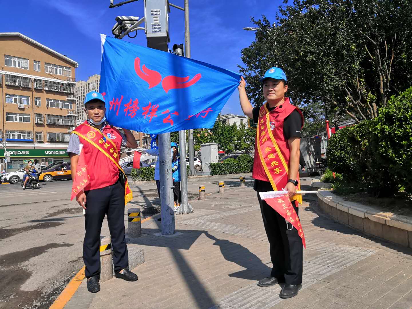 <strong>男人和美女操逼的网站</strong>